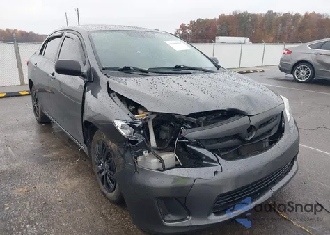 2011 Toyota Corolla Le z USA, uszkodzony, nr VIN 2T1BU4EE5BC712814